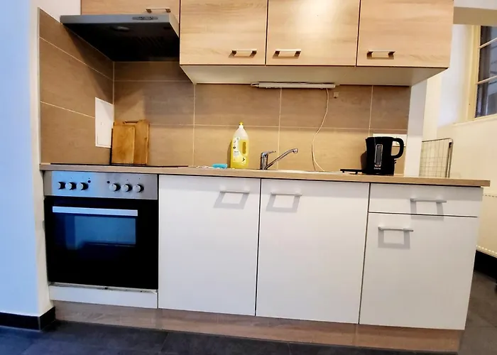- Near Metro Station Apartment *