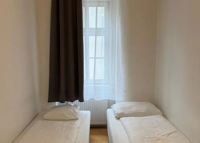 - Near Metro Station Apartment Vienna